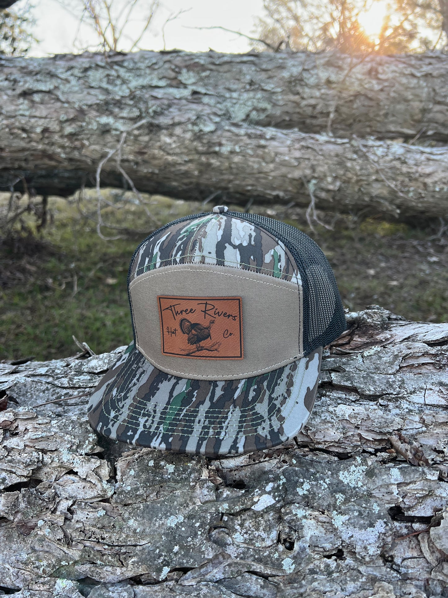 Gobbler on the Roost - Flatbill Snapback - Realtree Camo