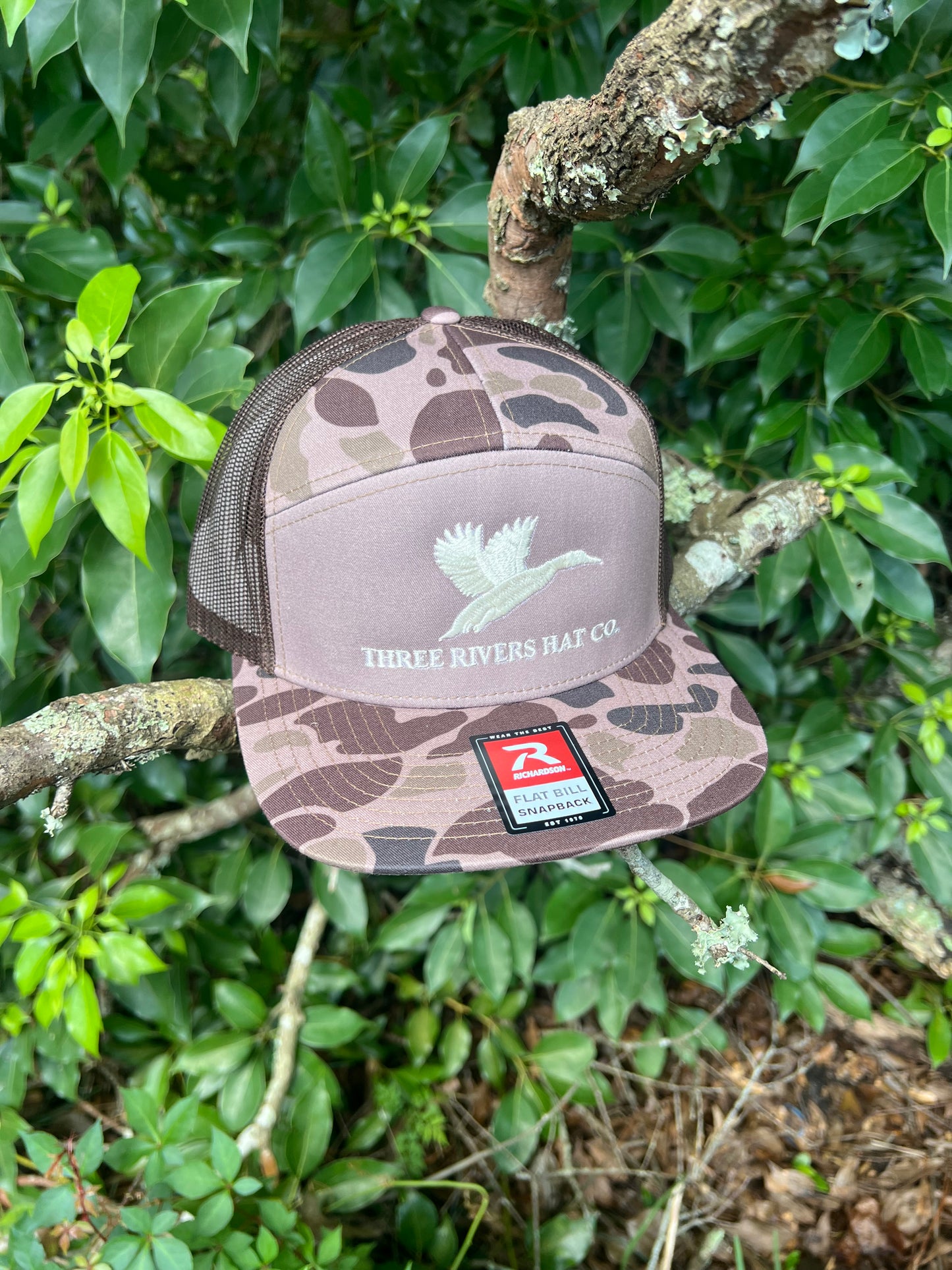 Classic Flying Mallard - Flatbill Snapback - Richardson 168P Duck Camo