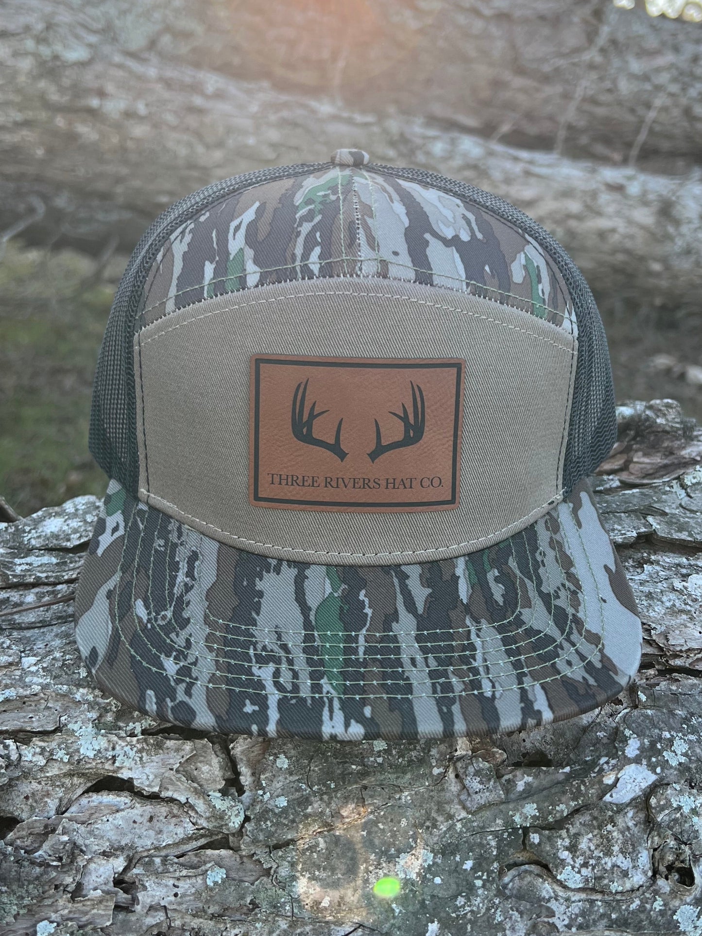 Deer Horns- Flatbill Snapback - Realtree Camo