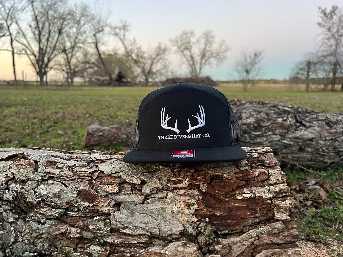 Classic Whitetail Rack - Flatbill Snapback Hat - Richardson 168
