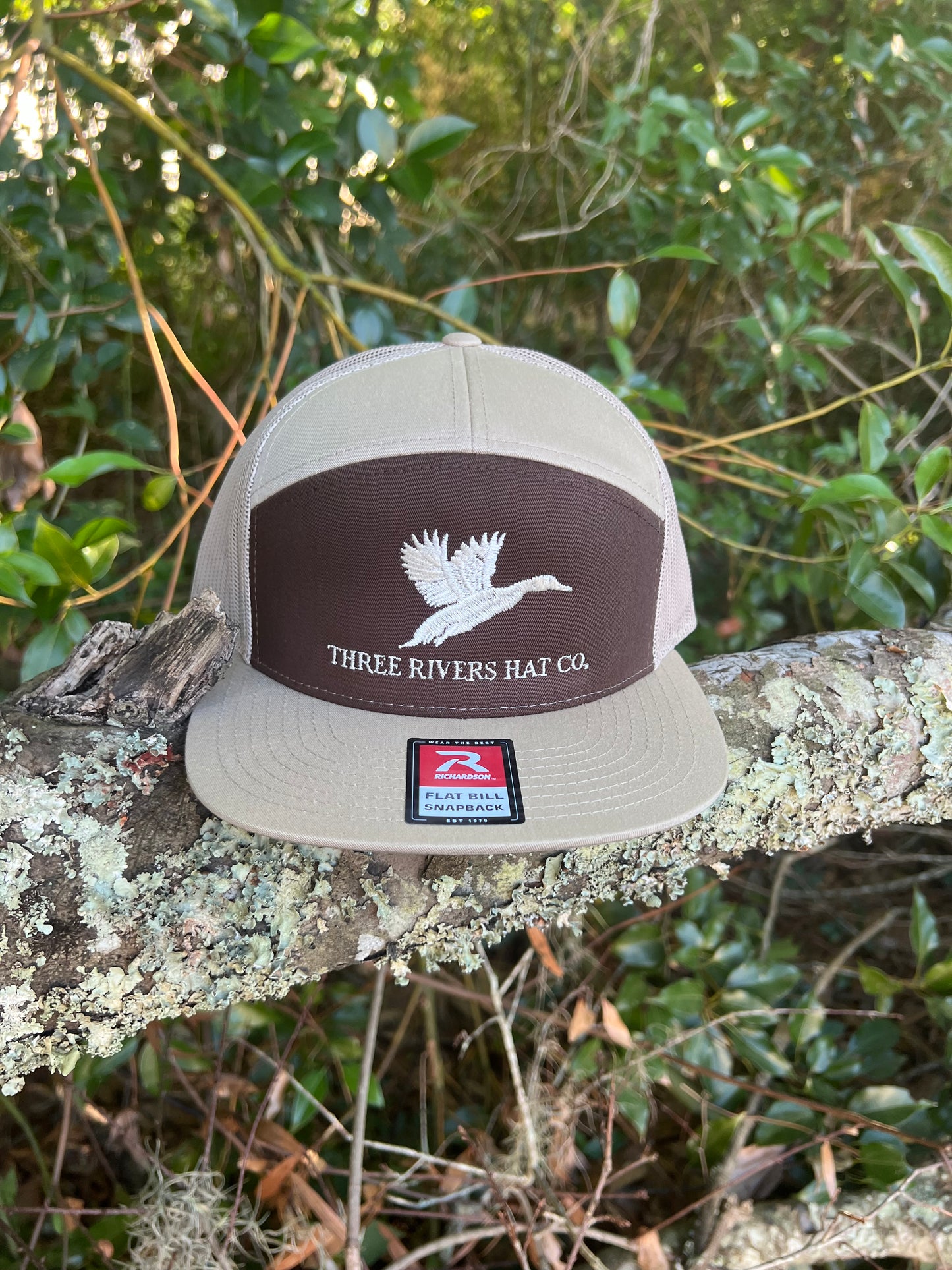 Classic Flying Mallard - Flatbill Snapback Hat - Richardson 168