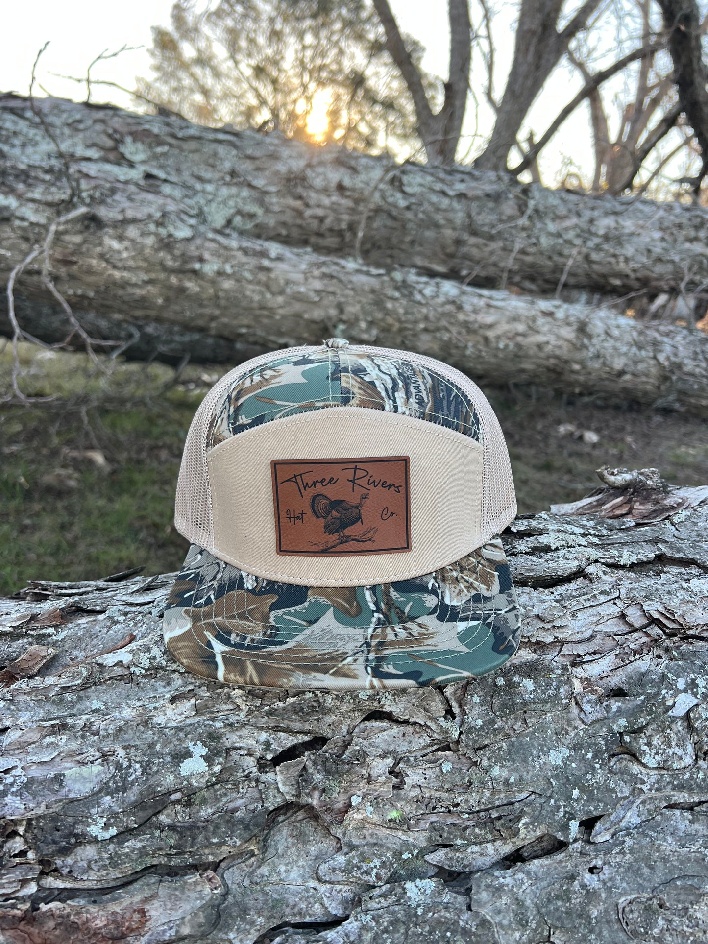 Gobbler on the Roost - Flatbill Snapback - Realtree Camo
