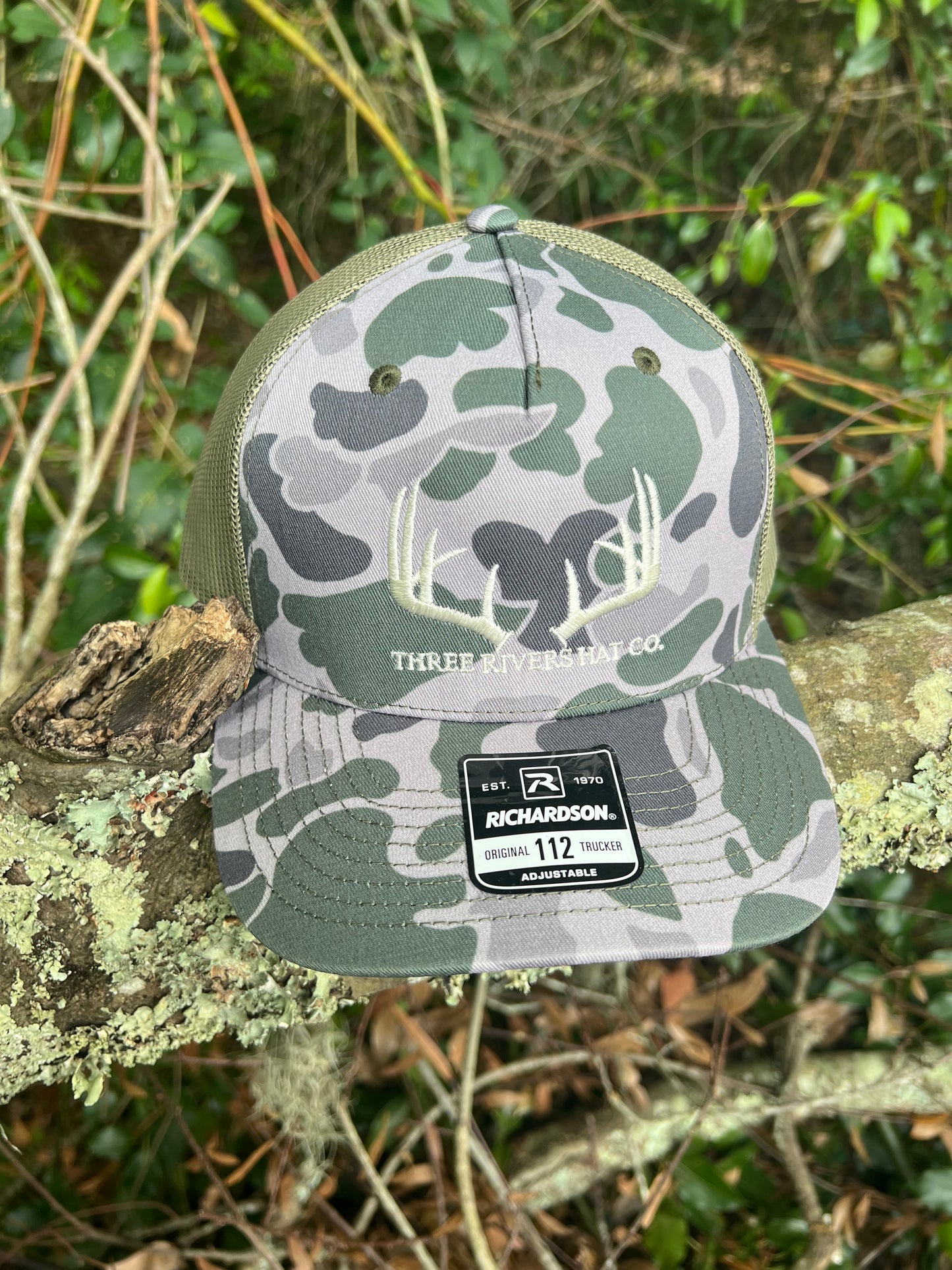 Classic Whitetail Rack - Trucker Snapback Hat - Richardson 112
