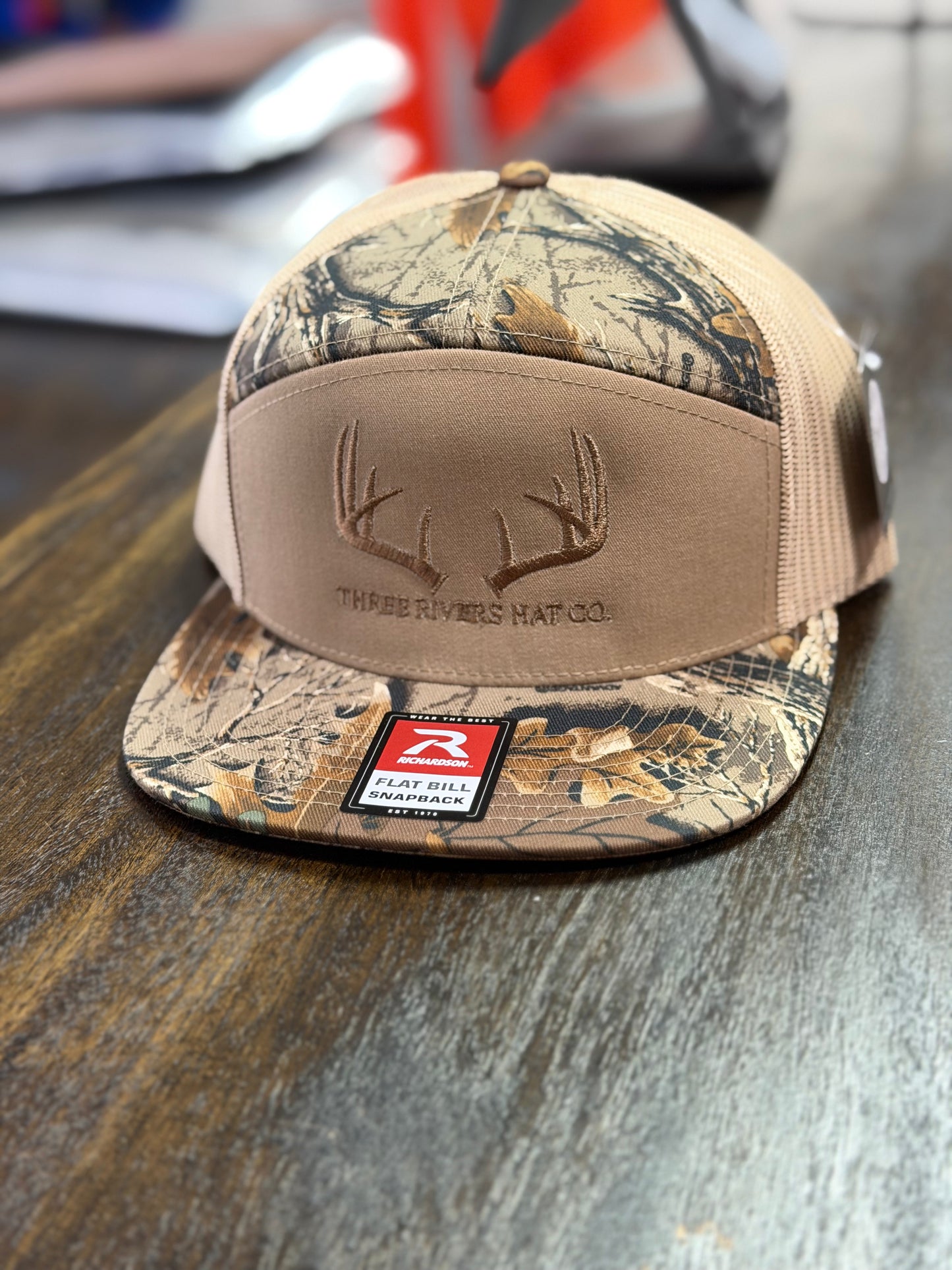 Classic Whitetail Rack - Richardson 168 7 panel Flatbill Snapback - Realtree Advatange