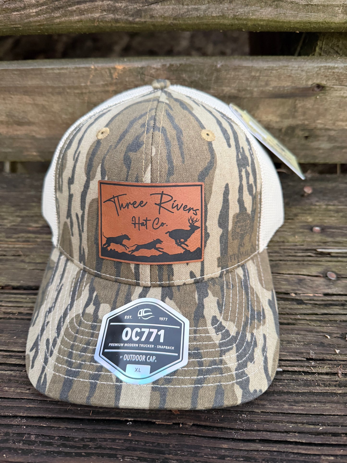 XL Fit - Deer Dog Hunting - Trucker Snapback