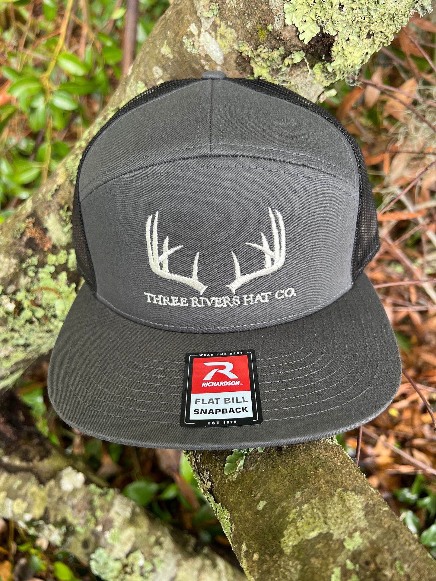 Classic Whitetail Rack - Flatbill Snapback Hat - Richardson 168