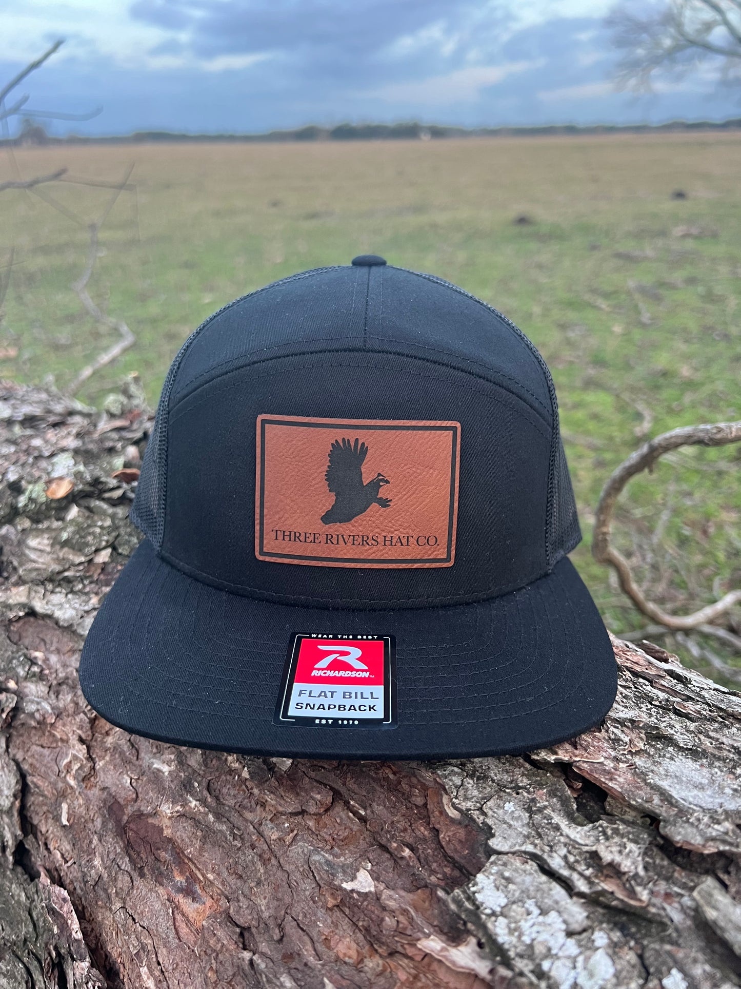 Quail Silhouette - Flatbill Snapback Hat - Richardson 168 7 panel