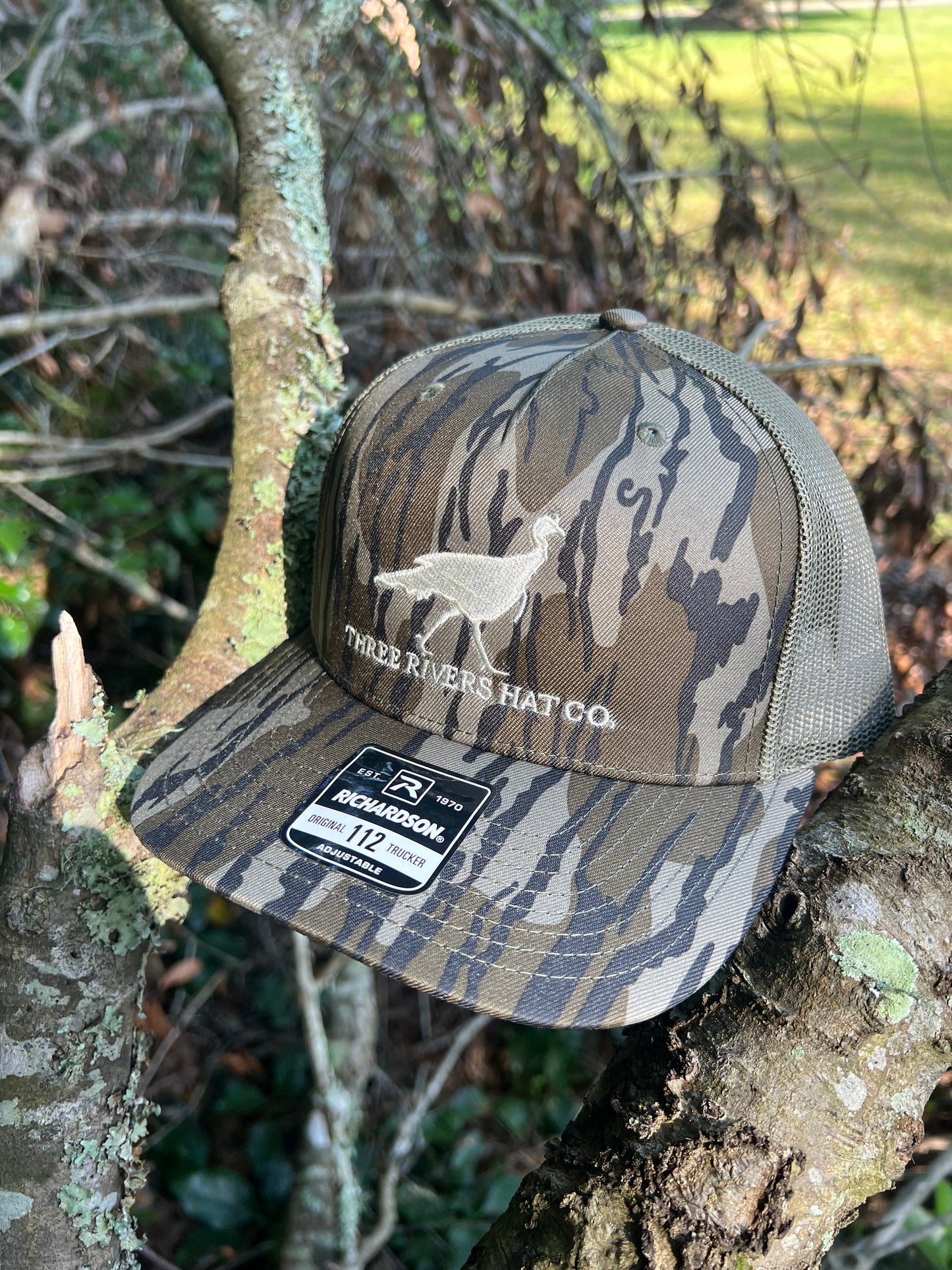 Classic Gobbler - Camo Trucker Snapback - Richardson 112