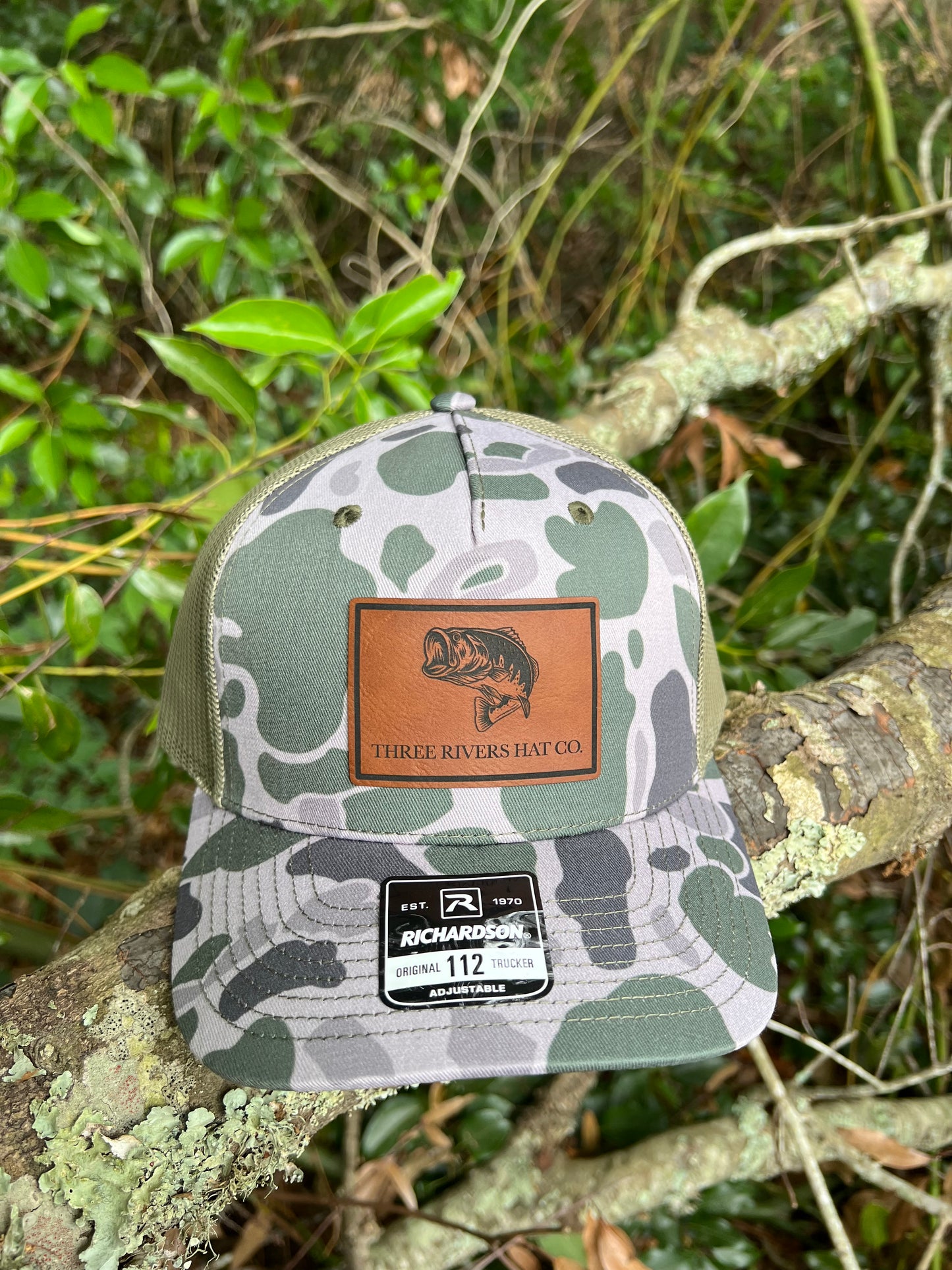 Bass Silhouette -Camo Trucker Snapback-Richardson 112